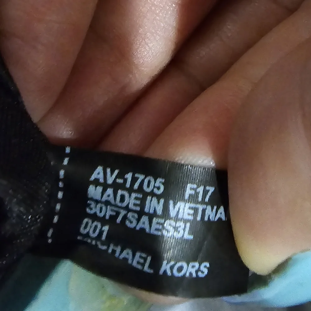 MICHAEL Michael Kors Black Leather Tote - Picture 8 of 8